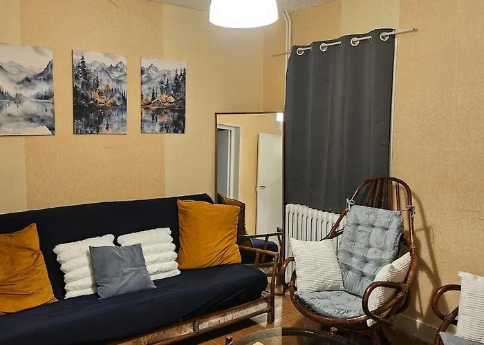 Cottage, Vue Montagne, Calme 펜션 라루브불